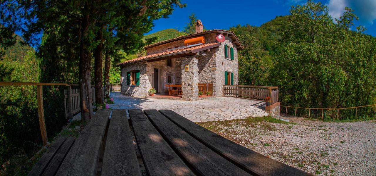 Casa Pescaglia Villa Eksteriør billede